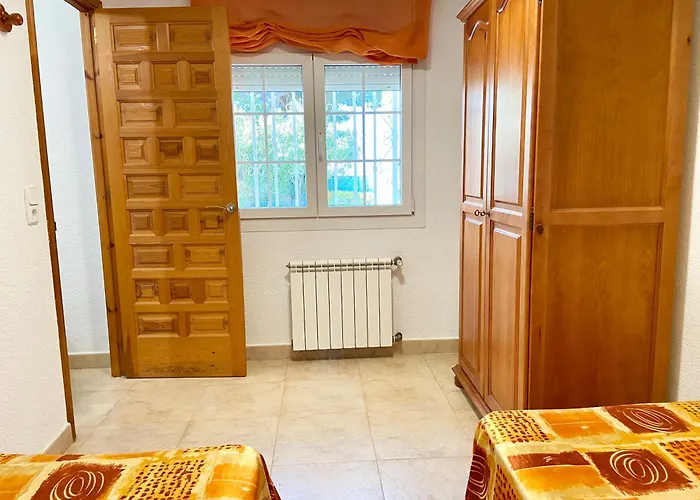 Bequia Вилла Льорет-де-Мар